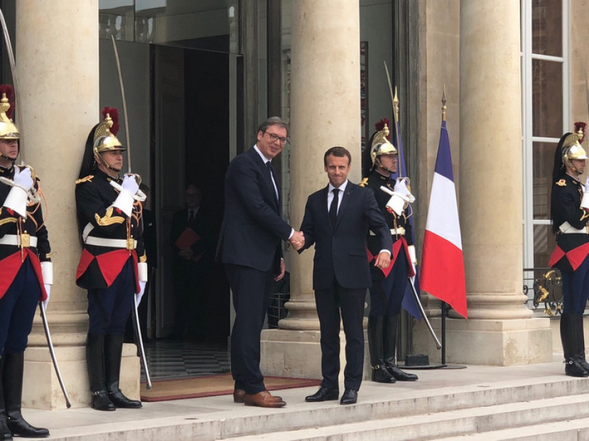 Pariz će pomoći integracije Srbije
