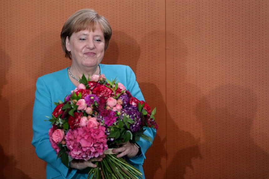 ''Angela Merkel je dobrog zdravlja''