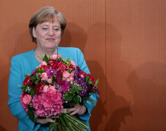 ''Ангела Меркел је доброг здравља''