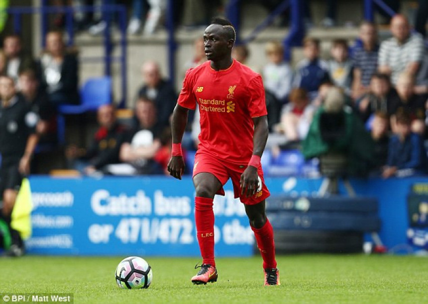 Liverpul: Sadio Mane u bolnici, šansa za Lazara ili Marka?!