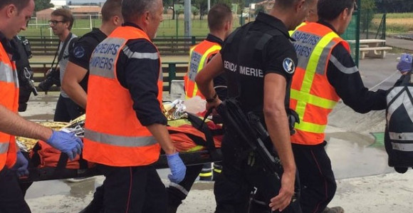 Francuska: Voz iskočio iz šina, 60 povrijeđenih