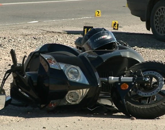 U Doboju poginuo mladić motociklista