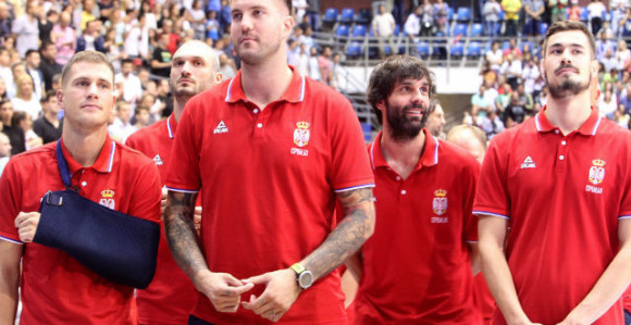 Nedović trenira, Raduljicu i dalje muči koljeno...