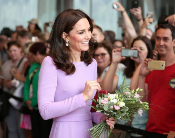 Zašto Kejt ne daje autograme?