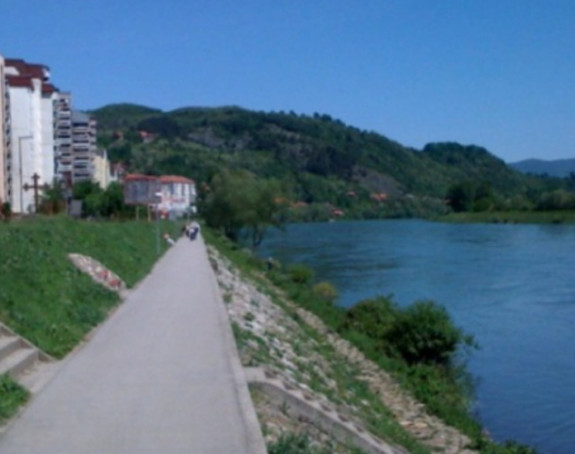 Pronađen leš na obali Drine