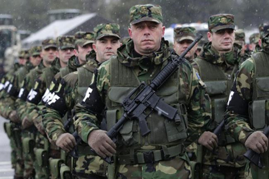 Kosovo se naoružava: Bićemo vojna sila