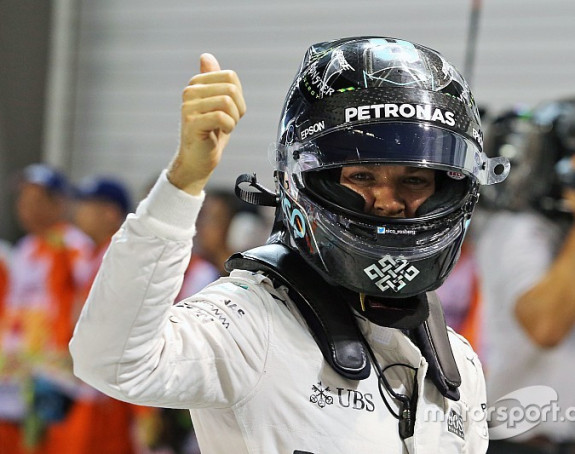 F1: Rozberg dominantno do pola u Singapuru!