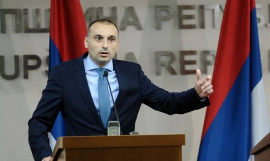 Дарко Бањац остао без станова