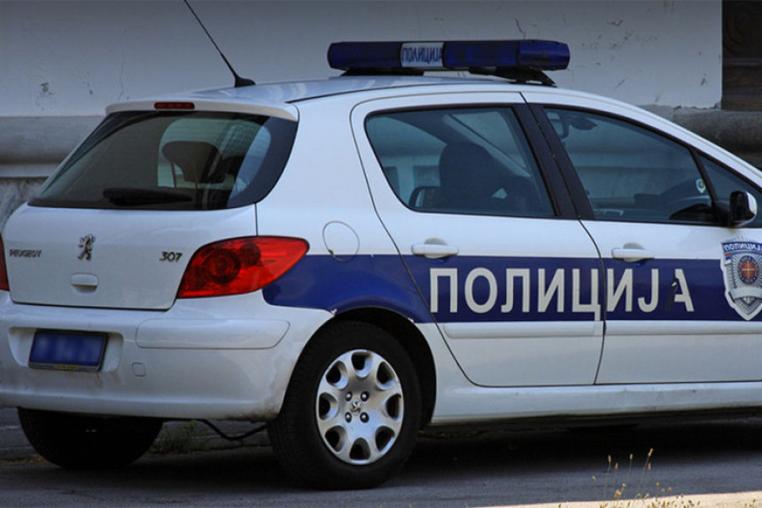 Мушкарац ножем убио суграђанина