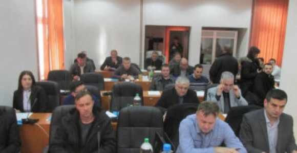 Na lokalu vlast za podršku Dodiku