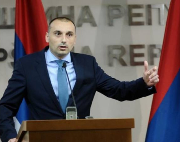 Дарко Бањац остао без станова
