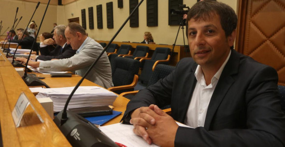 Tražio da govori, pa dobio dvije opomene u NSRS