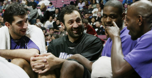 Divac u problemu sa plejmejkerima!