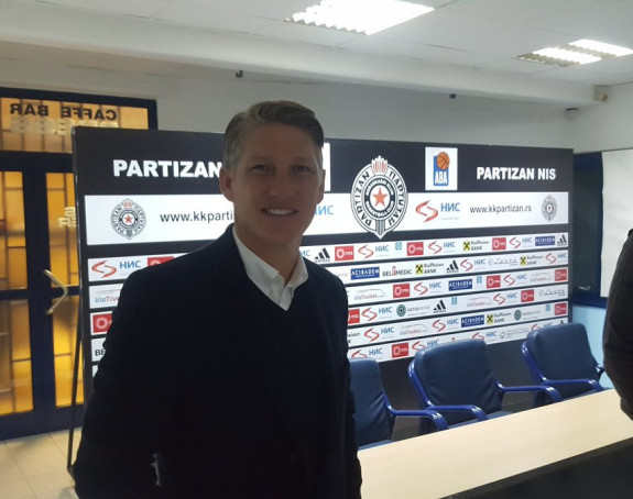 ABA: I Švajnštajger bodrio Partizan!