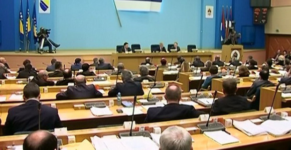 Prepucavanja o zapisnicima NS RS