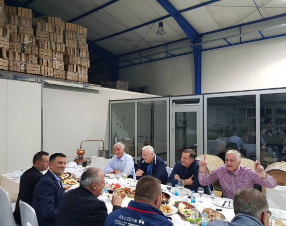 Dodik i Pavić u veseloj atmosferi