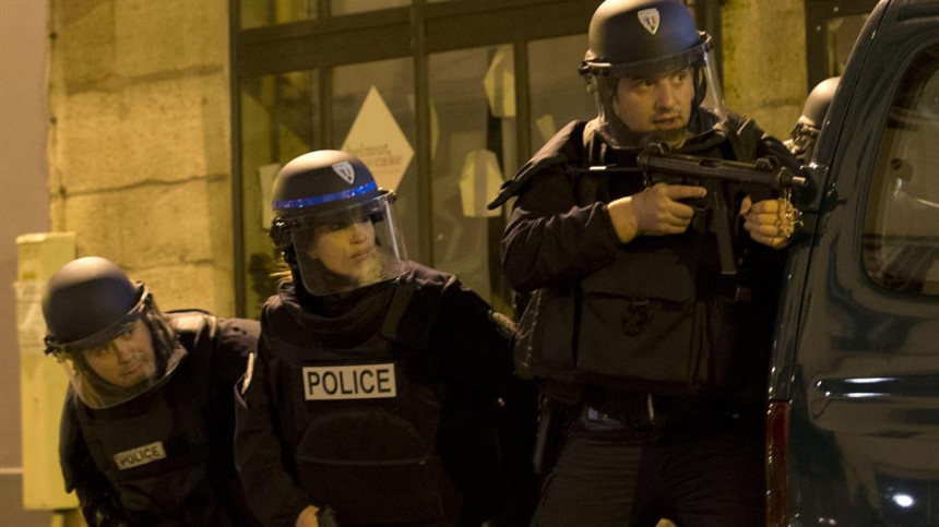 Француска полиција извела 160 рација