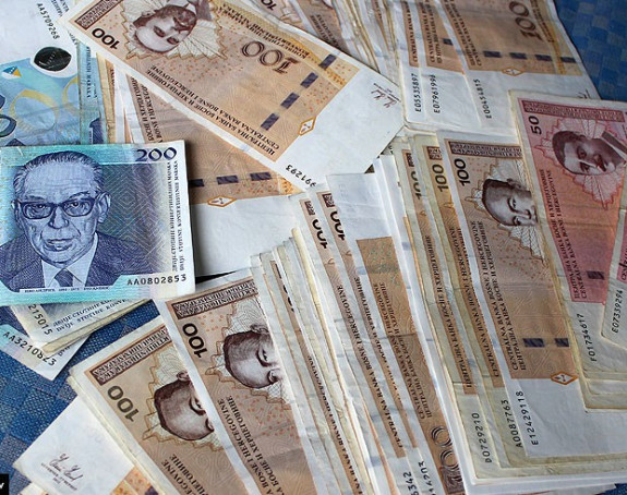 Ukupni dug Srpske-dva i po budžeta