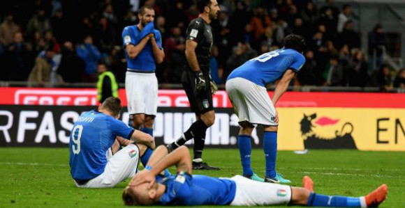 Свет исмева Италију - мора да откаже хотел!