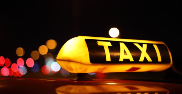 Taksista umro u toku vožnje