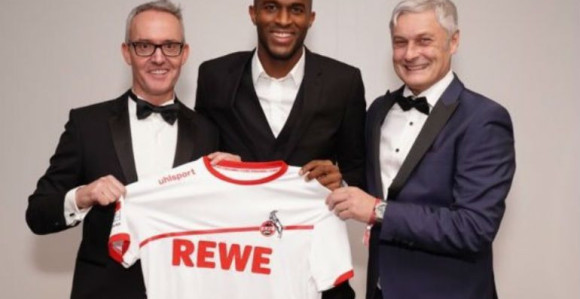 Kakav poklon za 70. rođendan: Modest za džabe!