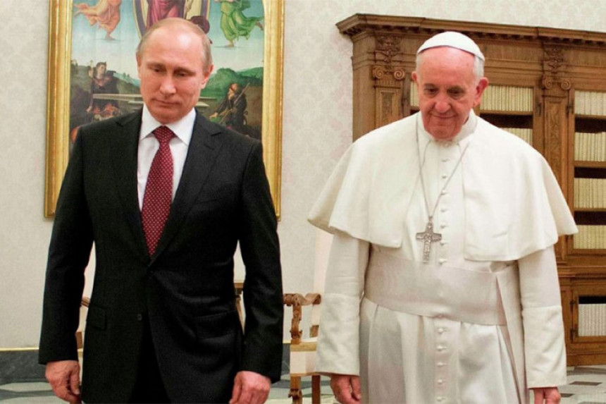 О чему су Путин и папа разговарали?