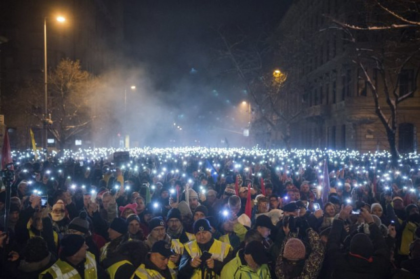 Demonstranti bili ispred državne TV