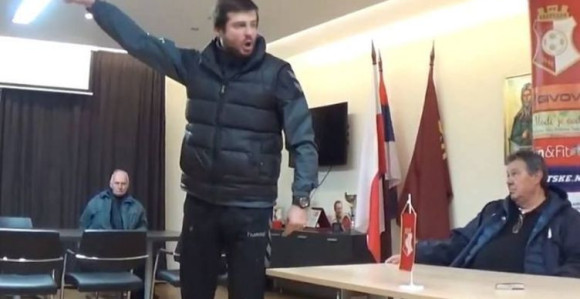 Video: Lalatović "poludio" - teške psovke i haos na presu!