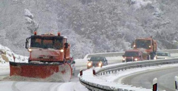 Saobraćaj na istoku otežan zbog snijega
