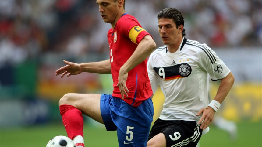 Mario Gomez: Nemanja Vidić je uništavao napadače!