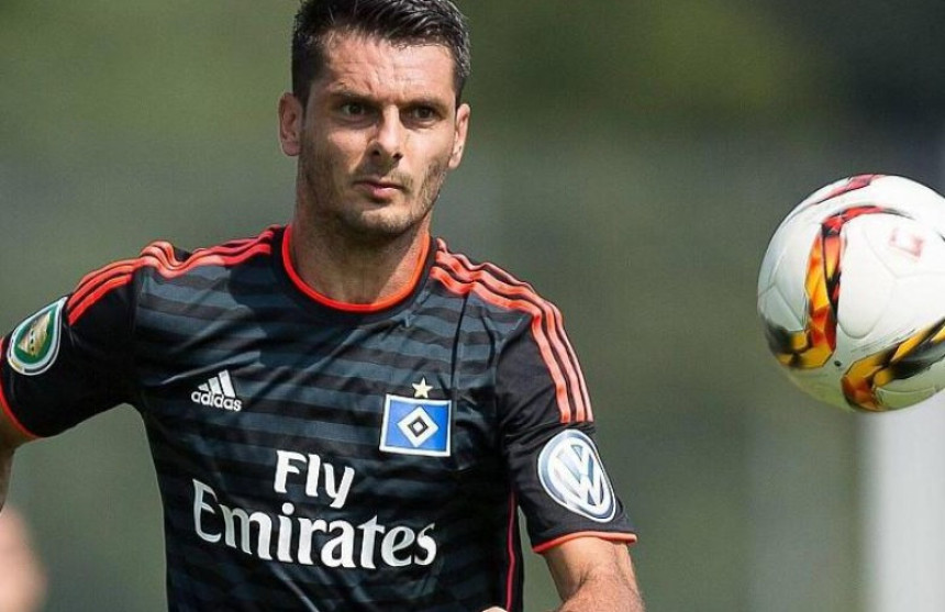 Emir Spahić tuži HSV?!