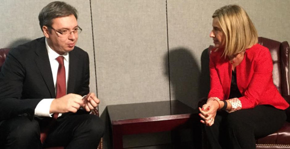 Tema hitnog sastanka - Kosovo