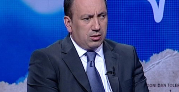 Crnadak sutra o sankcijama Dodiku