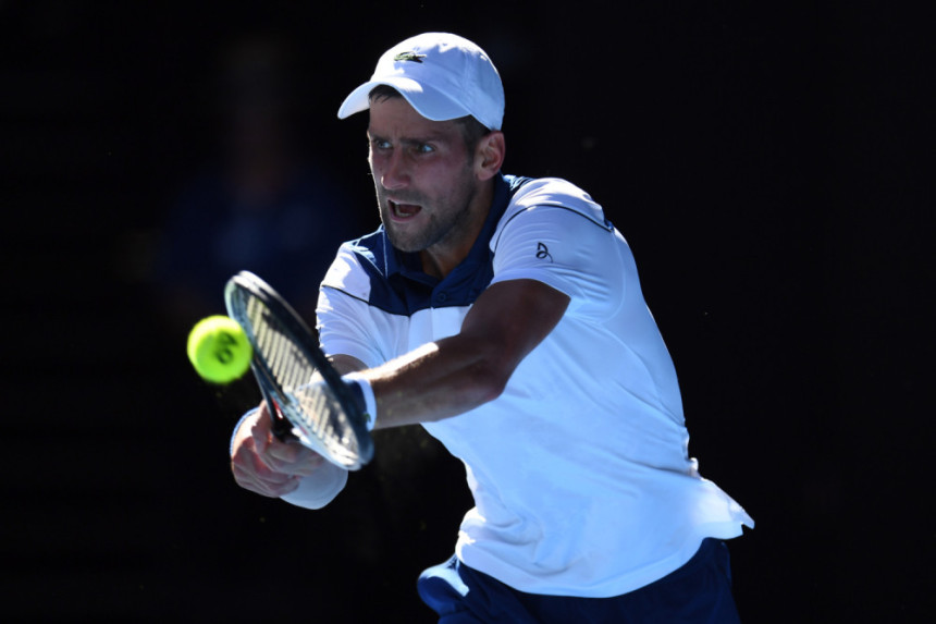 Nole pobijedio Monfisa!