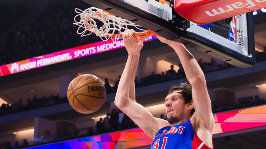 Bobi ponovo iskoristio minute, Detroit izgubio!