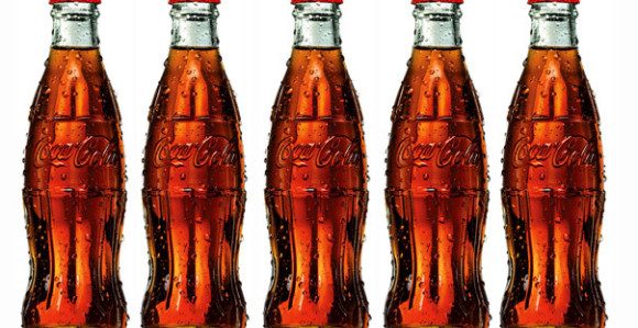 Zašto je bolje piti Koka-kolu iz staklene flaše