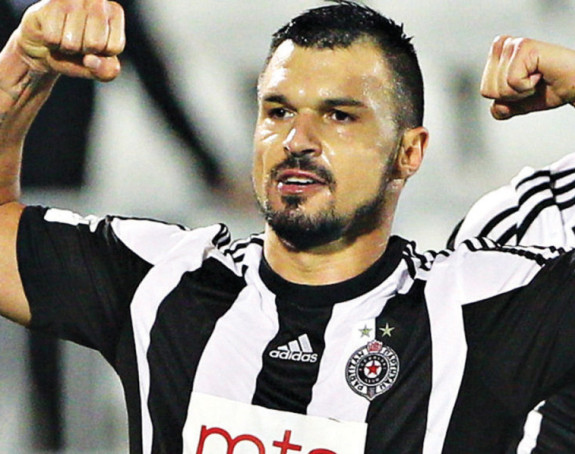 Божинов: Све за грб, да згазимо Звезду!