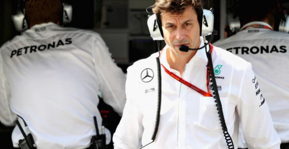 F1: Mercedes strijepi zbog promjene pravila!