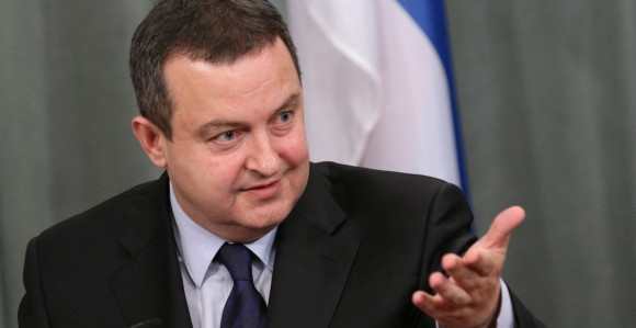 Dačić: Nikolić da se časno povuče