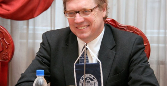 Američki diplomata autor revizije 