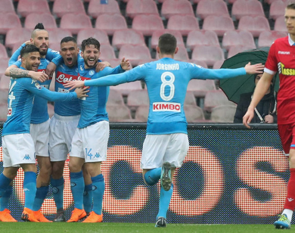 ITA: Juve bio prvi dva sata, Napoli drži tempo!