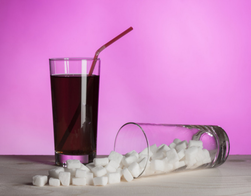 Britanija uvodi porez na zašećerena pića