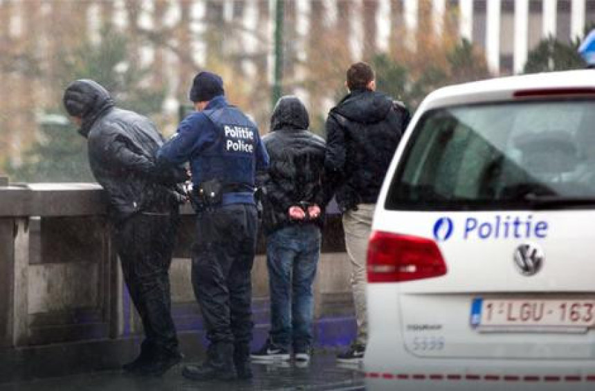 Брисел: Пуцњава и потјера за терористима