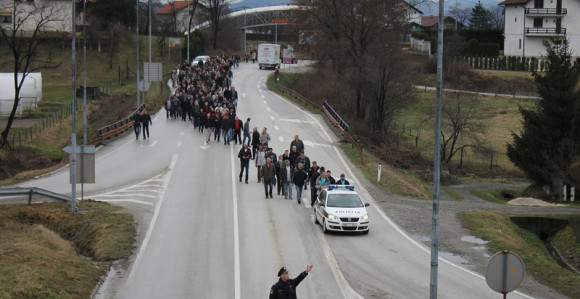 Radnici Krivaje Mobel ponovo na ulici