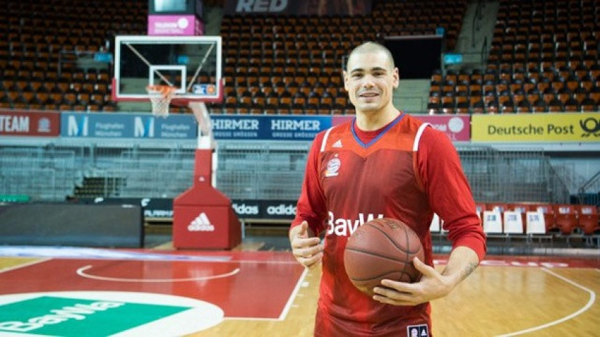 Sale: Idemo akciju - Partizan! Cirbes: Ja to ne igram!