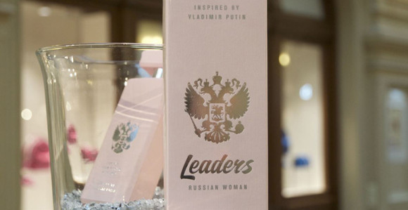 Ženski parfem "za Ruskinje" inspirisan Vladimirom Putinom