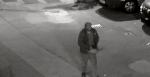 Motornom pilom jurio prolaznike