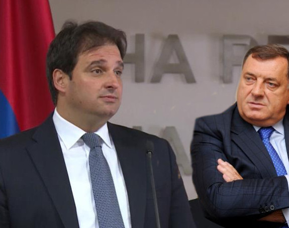 Dodik manipuliše narodom RS