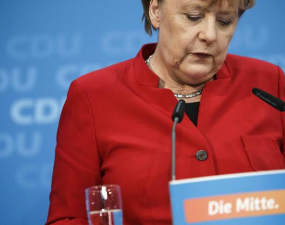 Turski list: Angela je Hitler 