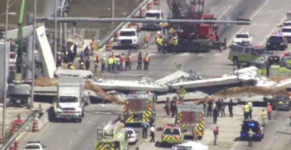 Objavljen snimak rušenja mosta